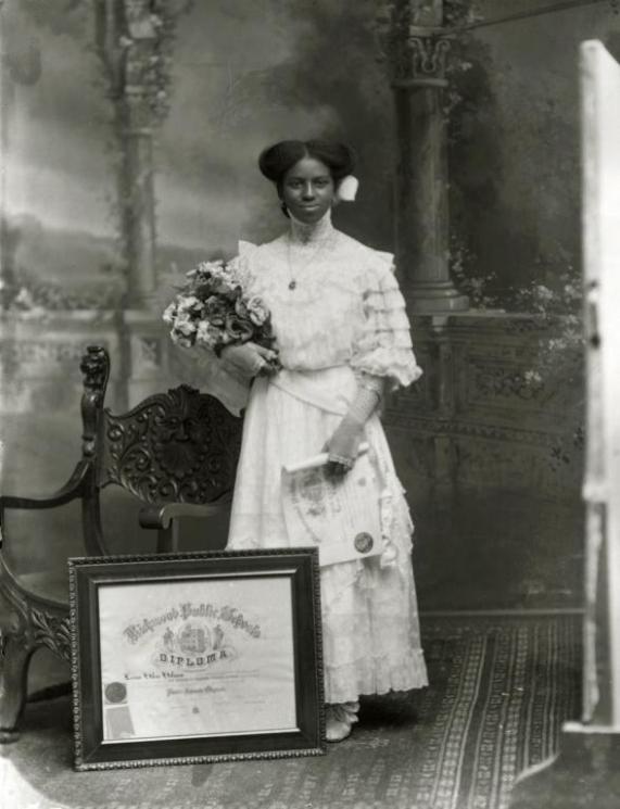 Leonie Helen Holmes, Richmond, 1911