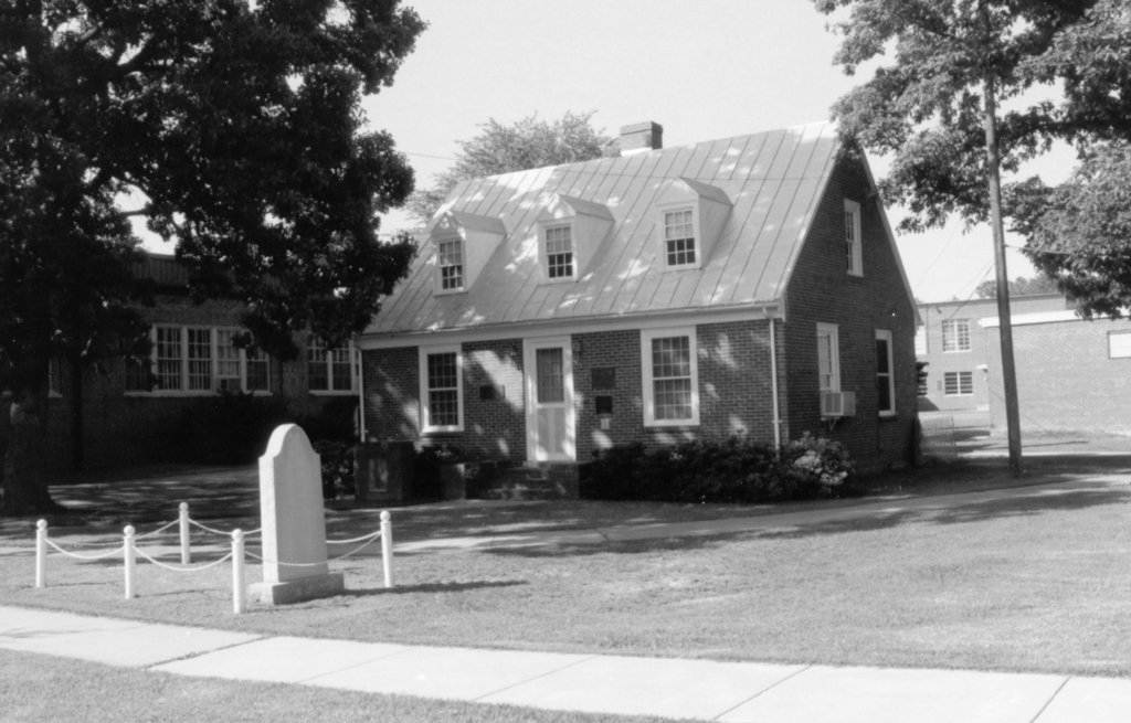 Façade of the single story, brick Virginia Randolph Cottage, Henrico County