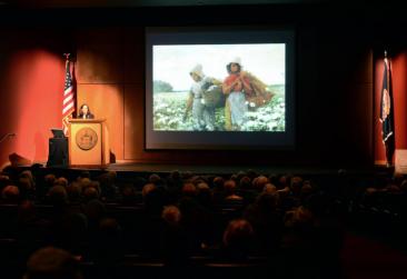 Beth O'Leary gives Banner Lecture about Winslow Homer